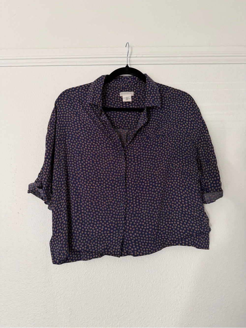 Urban Outfitters Cooperative Relaxed Navy Floral Button-Front Bowling Top Shirt - Picture 2 of 4